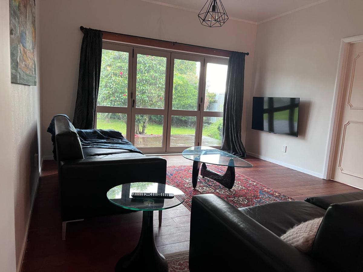Peter'S Bach Villa Rotorua Kültér fotó